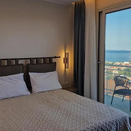 Corfelia Seaview Lejlighedshotel 4*