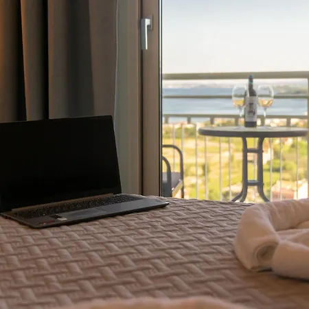 Corfelia Seaview Aparthotel