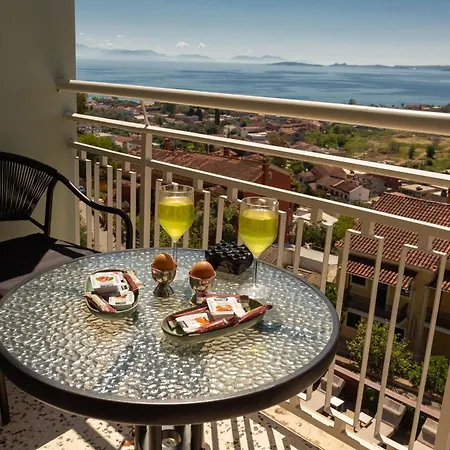 Aparthotel Corfelia Seaview
